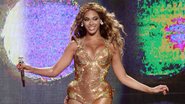 Beyoncé durante show (Foto: Bryan Bedder/Getty Images)