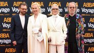 Integrantes do ABBA em tapete vermelho (Foto: Getty Images)