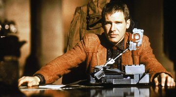 Harrison Ford em Blade Runner (foto: Reprodução/ Warner)