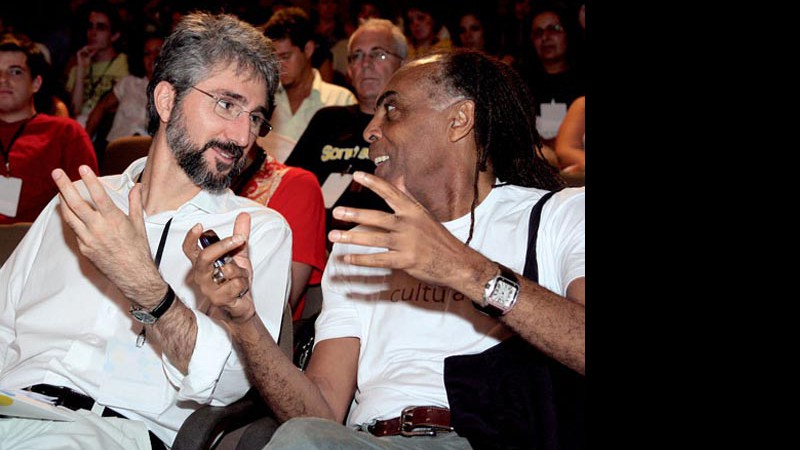 Demian Fiocca, presidente do BNDES, e Gilberto Gil, o ministro da Cultura: papo-cabeça em Recife - Geraldo Gonçalves/Divulgação