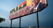 José Eduardo dos Santos, do Movimento Popular pela Libertação de Angola (MPLA), é o presidente do país há 27 anos e deve se eleger novamente em 2009