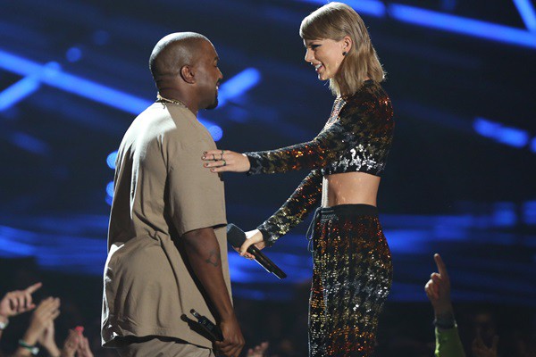 Kanye West e Taylor Swift no VMA - Matt Sayles/Invision/AP