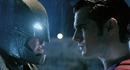 Batman (Ben Affleck) e Superman (Henry Cavill) vão bater de frente

 - Cortesia Warner Bros