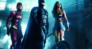 <b>Força de Amazona</b><br>
Ao lado de The Flash e Batman em <i>Liga da Justiça</i>
 - Warner Bros. Pictures
