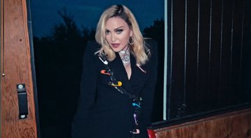 Imagem Madonna adia turnê após internação por infecção